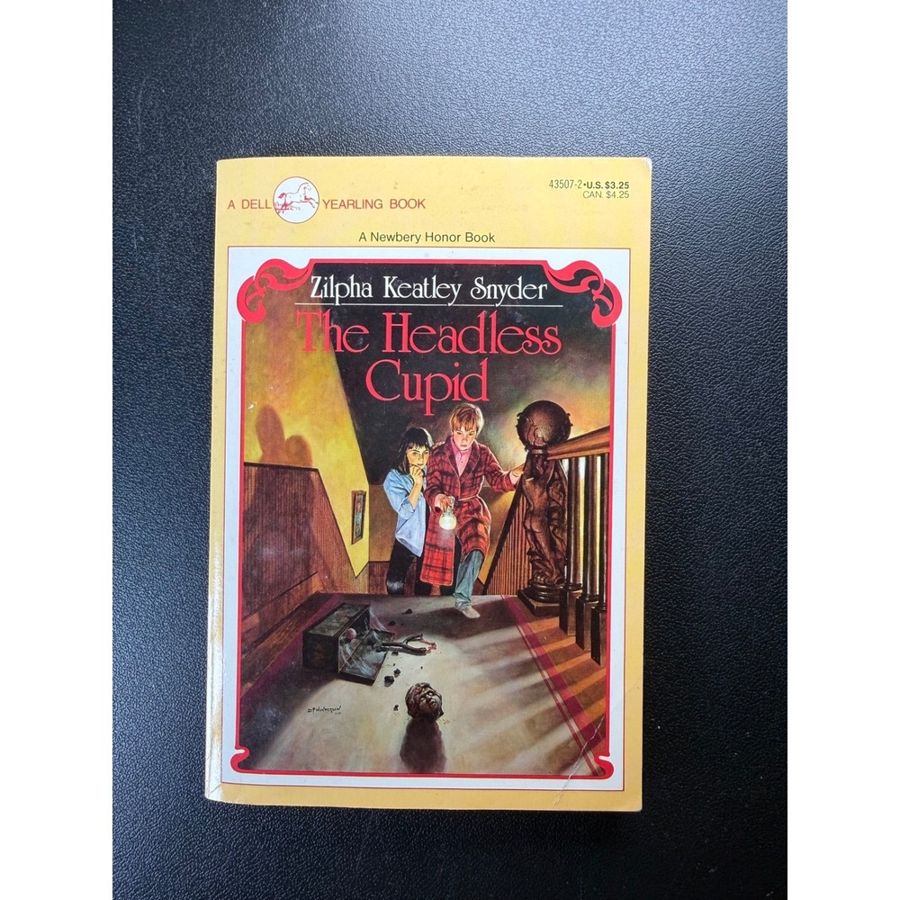 The Headless Cupid Zilpha‎ Keatley Snyder Dell Yearling Paperback Newbery Honor